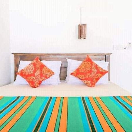 Mihiripenna Villa Sea Sun Unawatuna Dış mekan fotoğraf